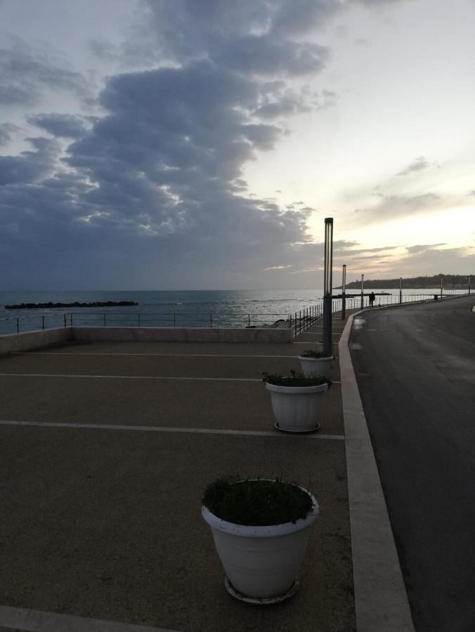 Vila Veranda Sul Mare - Casa Vacanze Fronte Mare Sciacca Exteriér fotografie